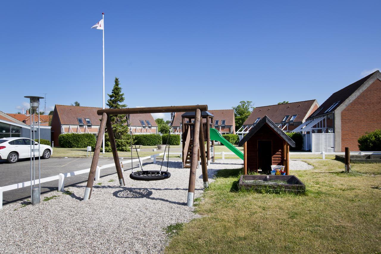 Feriecentret Osterso Faergegard Kalvehave  Buitenkant foto